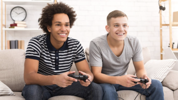 5 Fantastic Party Games That Will Keep Your Guests Entertained