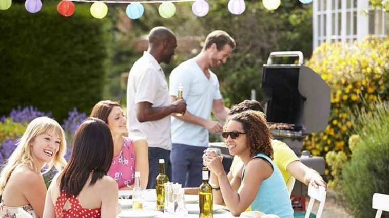 The Ultimate Summer Checklist