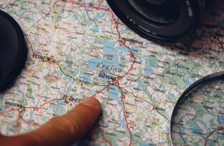 How to Overcome Language Barriers to Communicate Effectively While Traveling Abroad