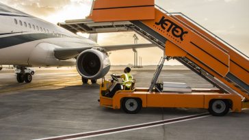 5 Pieces of Equipment Used by Ground Support to Aid Planes