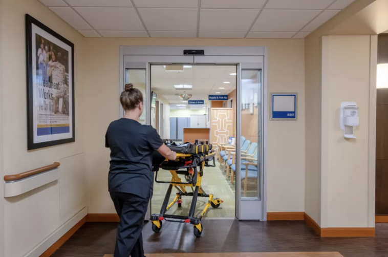 How the Right Door Systems Can Protect Patients and Staff