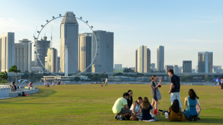 Top Parks in Singapore for Outdoor Picnics and Gatherings